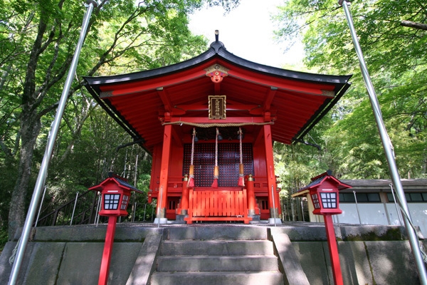 九頭龍神社