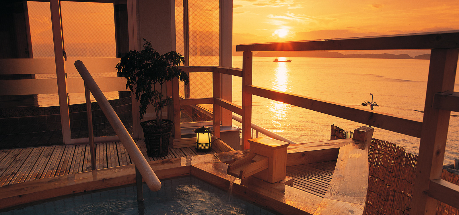 加太淡嶋温泉 おとぎの国