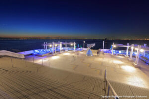 海ほたるパーキングエリア