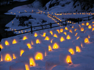 湯西川温泉 かまくら祭