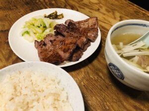 一隆 本店