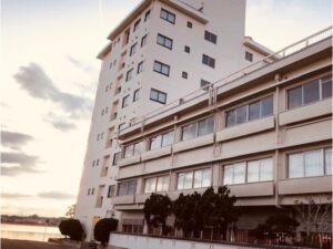湖畔の宿 吉田家